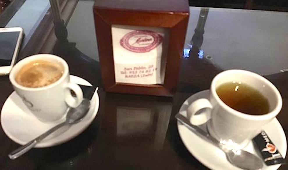 Las plantas de café están en peligro de extinción y tú también tienes la culpa