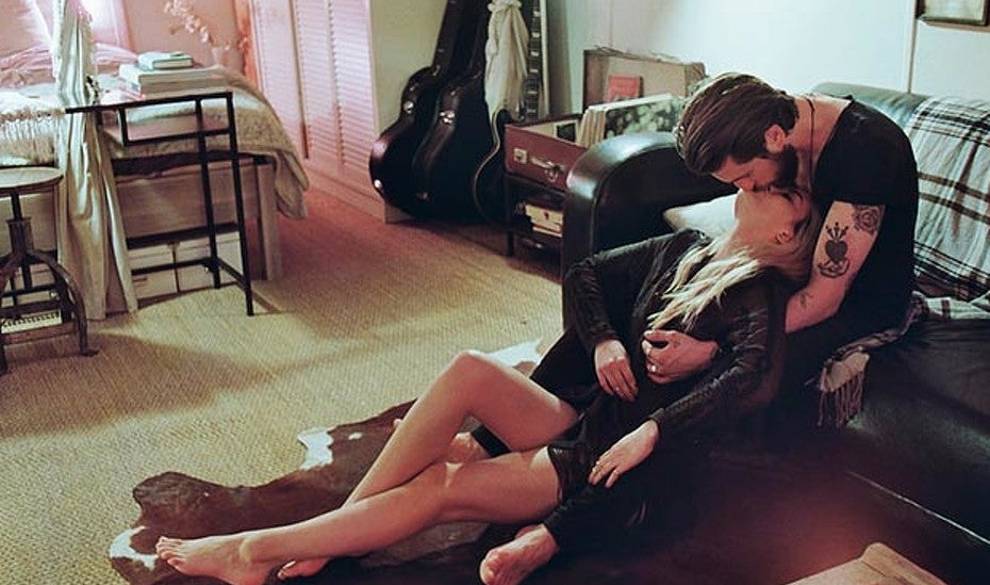 El Amor No Es Una Reliquia Del Pasado