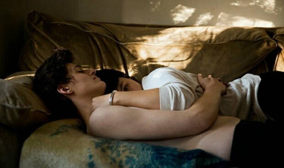 Por qué algunas personas no pueden evitar ser infieles aunque sean felices con su pareja