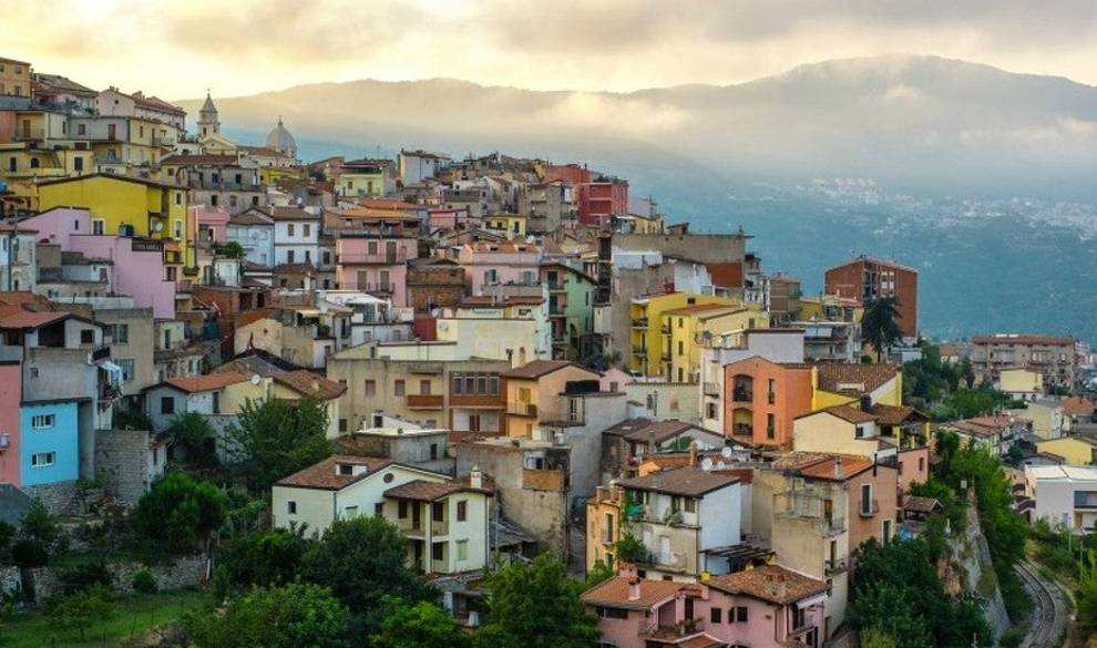 Este pueblo italiano está vendiendo casas abandonadas por solo 1 euro