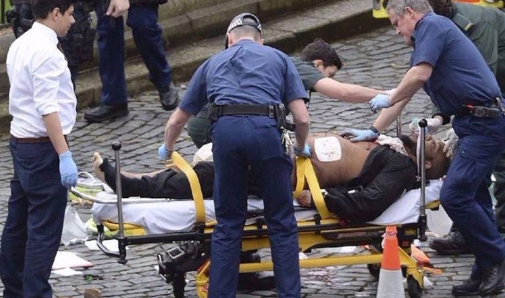 Cuatro muertos y 40 heridos en el atentado en los alrededores del parlamento en Londres