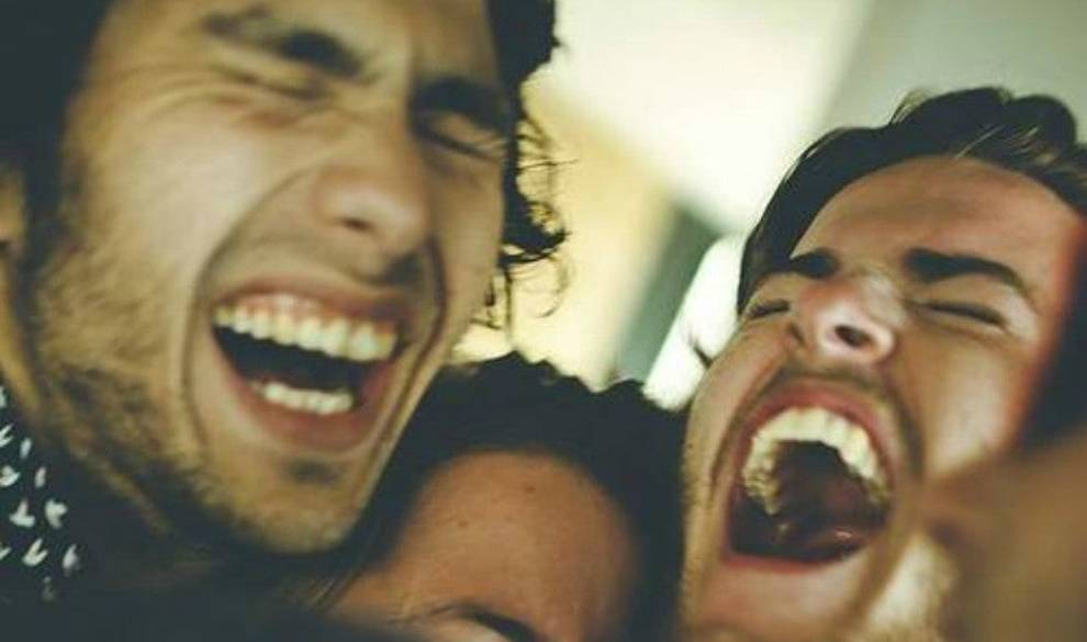 La sonrisa de Duchenne, el motivo por el que algunas personas caen bien a la primera