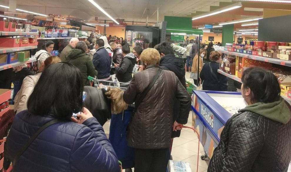 El infierno de trabajar en un supermercado durante el coronavirus