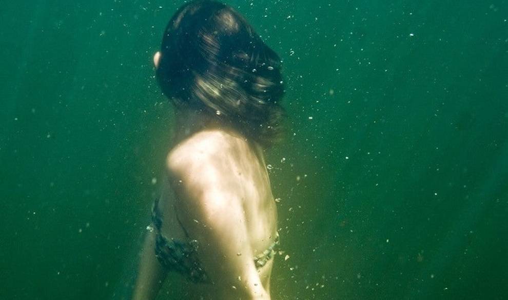 Elizabeth Weinberg: Ahogarse Para Volver A Casa