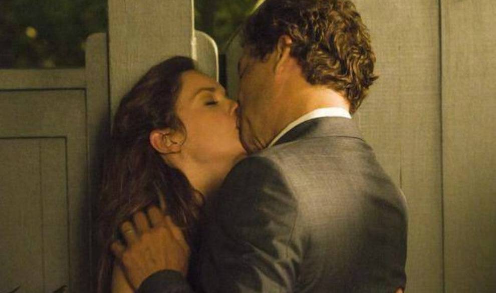 Todas las series que deberías ver si estás pensando en serle infiel a tu pareja