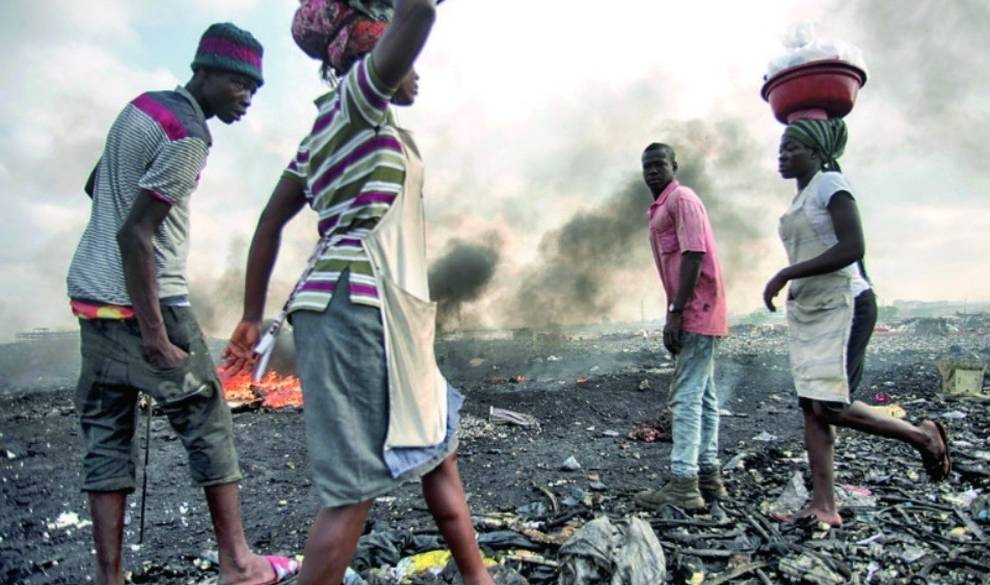 El país africano que se ha convertido en el vertedero de tu ropa usada