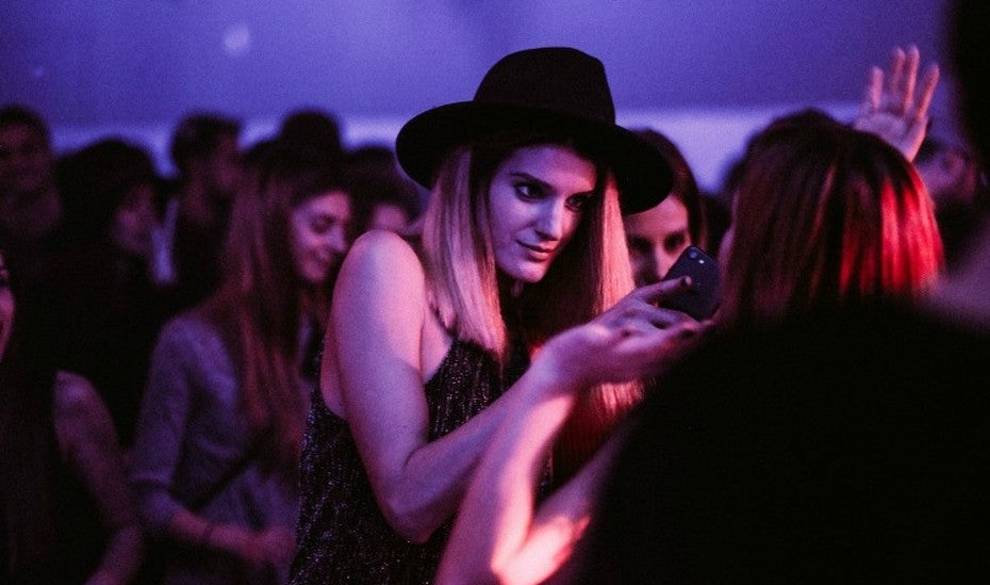 Hay Tres Grupos De Personas Que Definen A Los Que Salen De Fiesta, Según Un Estudio Milenial