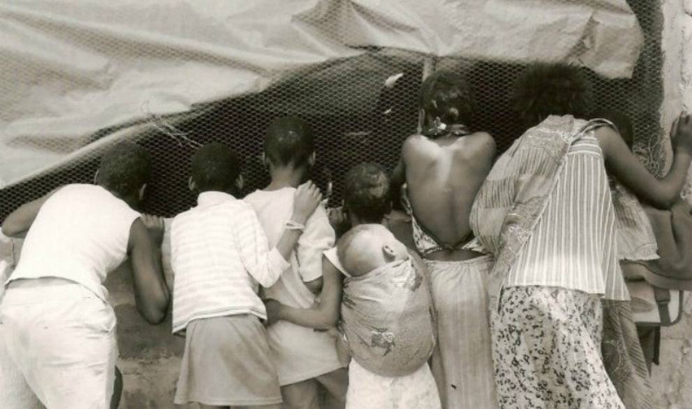 Los Enfermos De Mozambique Que Duermen Solos Como Apestados