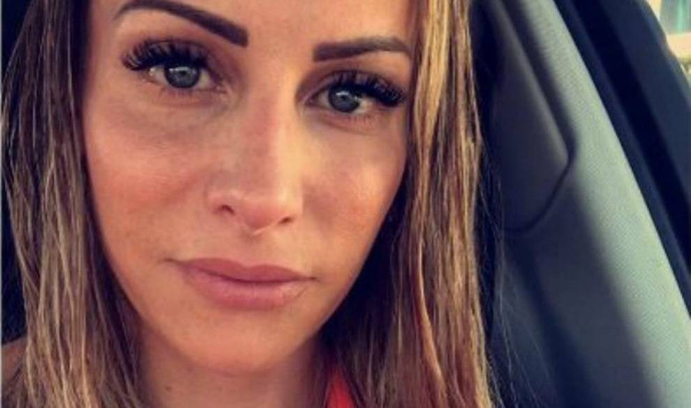 Muere la reina francesa del fitness en Instagram al estallarle un dispensador de crema batida en el pecho