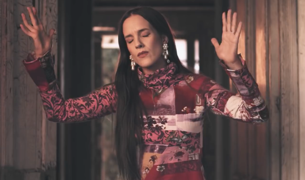 La 'Rosalía sorda' versionó 'Bagdad' para demostrar que la música no solo se oye
