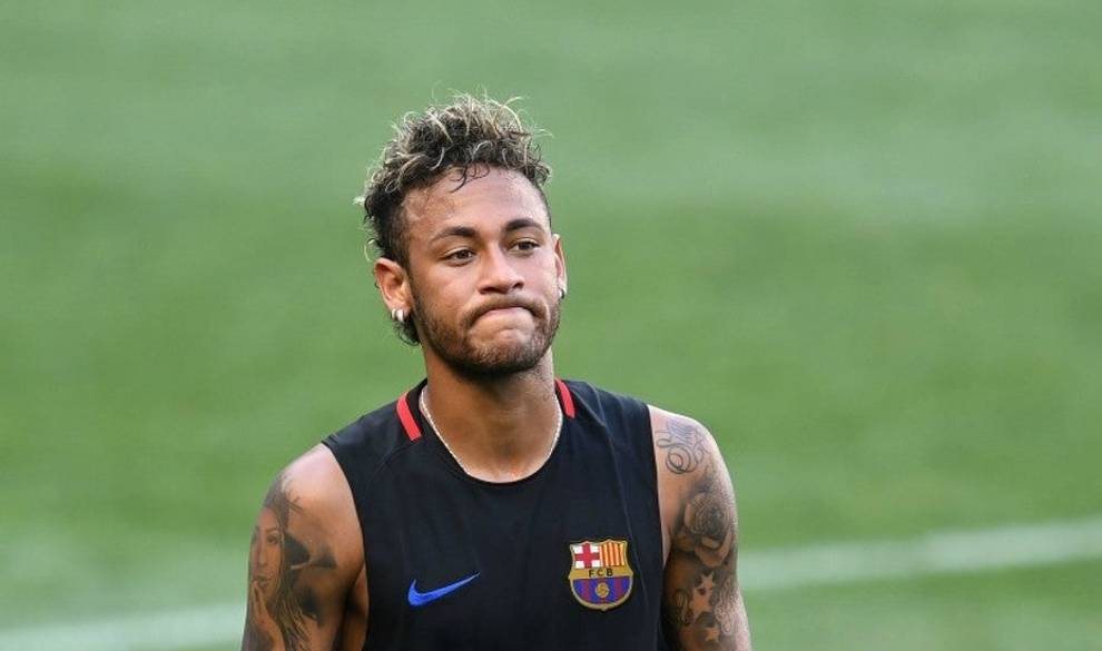 Neymar anuncia a sus compañeros del Barça que se va al PSG