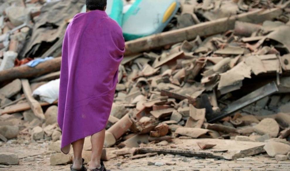 Un Terremoto De Magnitud 6,2 Devasta El Centro De Italia