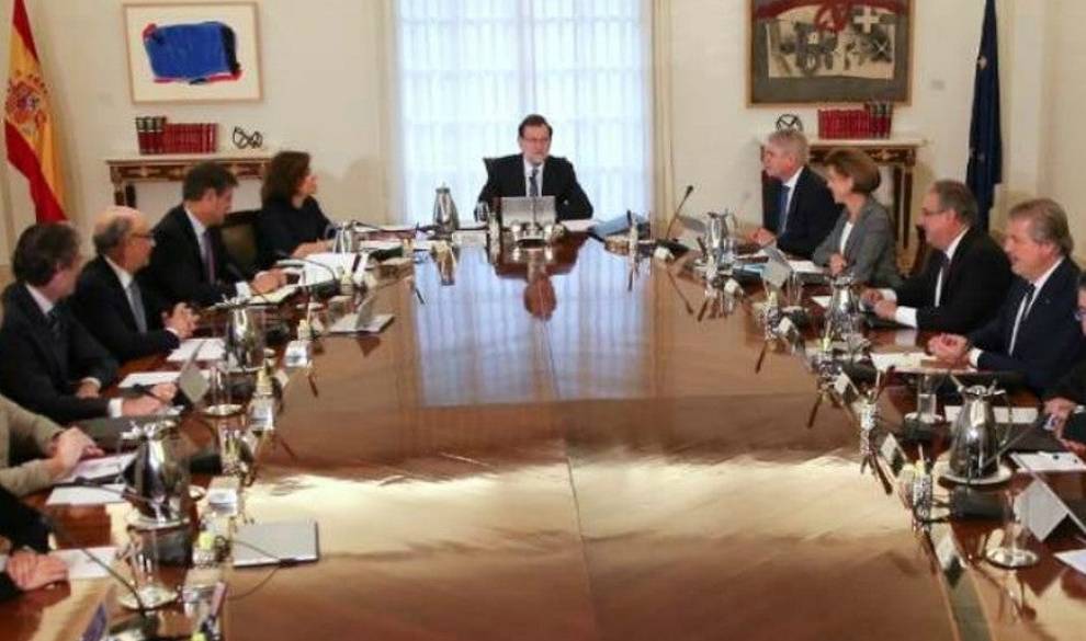 El consejo de ministros aprueba el artículo 155 para reemplazar al Gobierno de Cataluña
