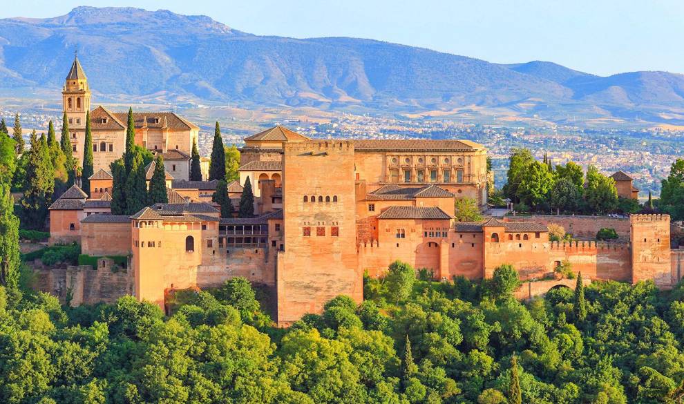 Tres ciudades españolas que están entre las favoritas para visitar este 2024
