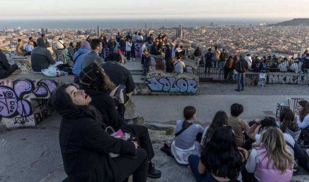 TikTok ha convertido los búnkers de Barcelona en el peor sitio de la ciudad
