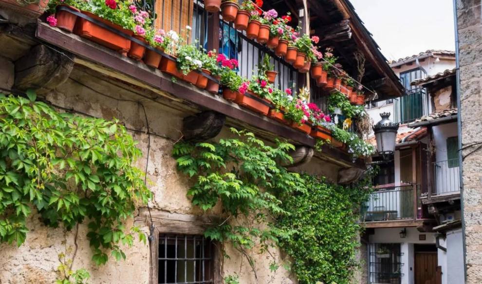 El pueblo de España sacado de un cuento que enamora a los turistas