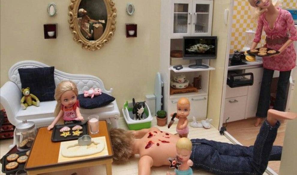 $!La cruda y sádica vida real de Barbie