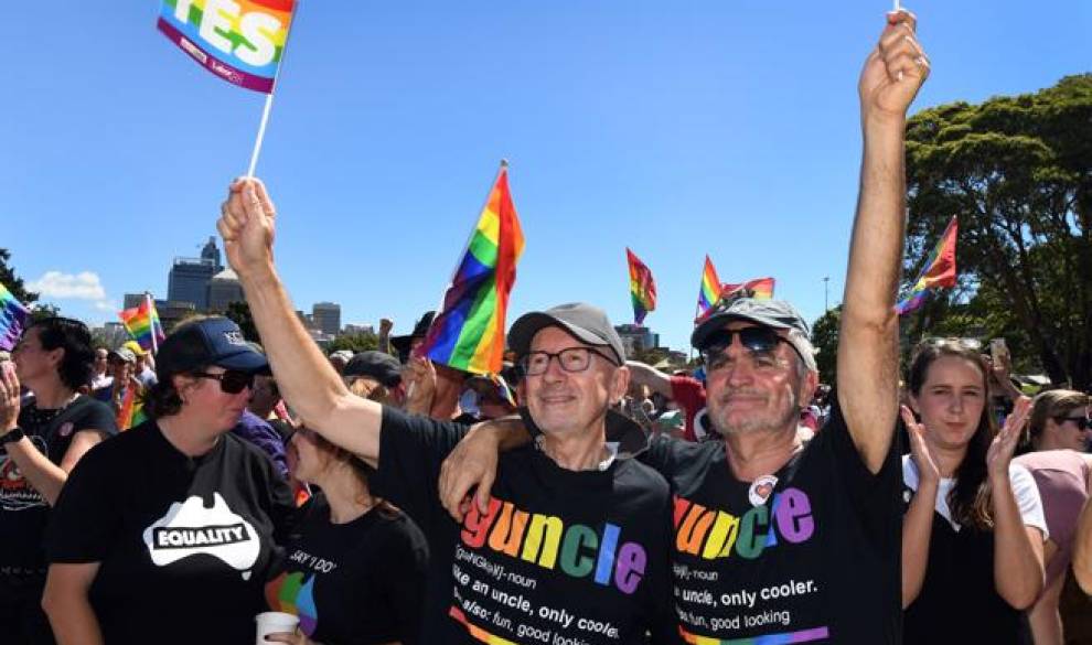 $!Los australianos apoyan el matrimonio homosexual en una votación por correo