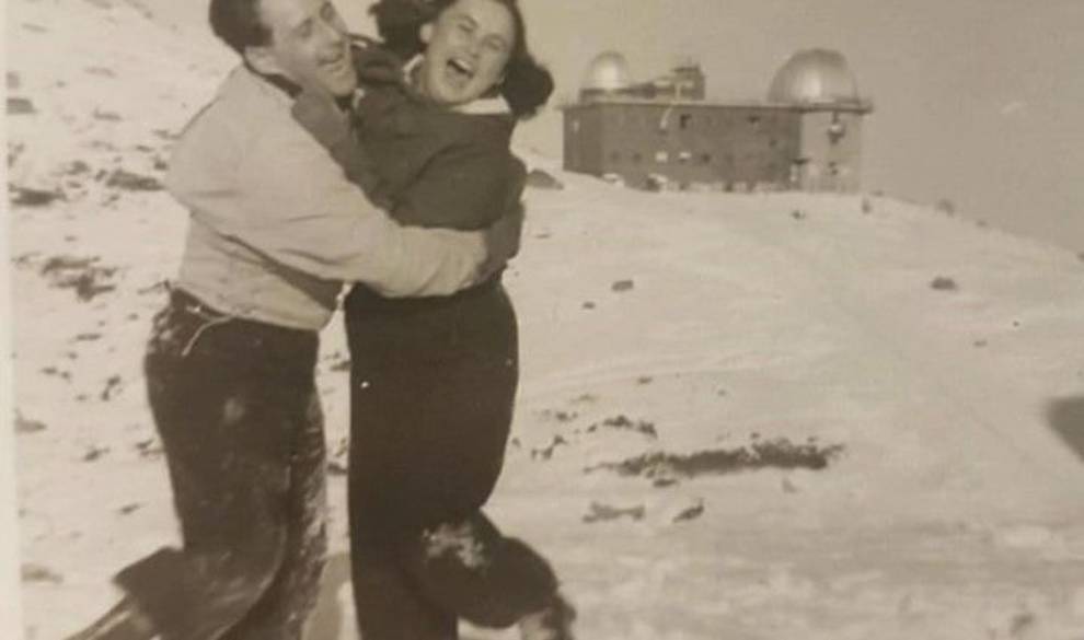 $!El 'tatuador de Auschwitz' y su historia de amor con una prisionera a la que marcó la piel