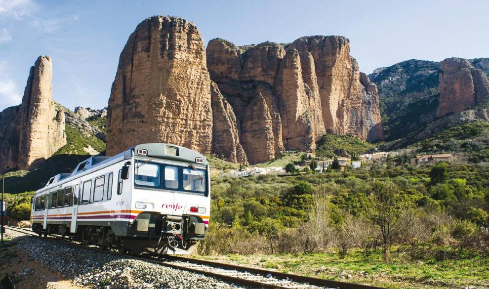 El tren más bonito de España cuesta solo 40 euros