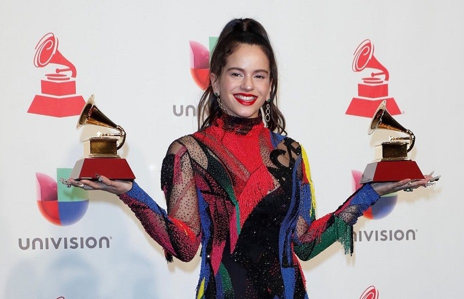 Rosalía se consolida como la artista del momento con dos Grammys Latinos